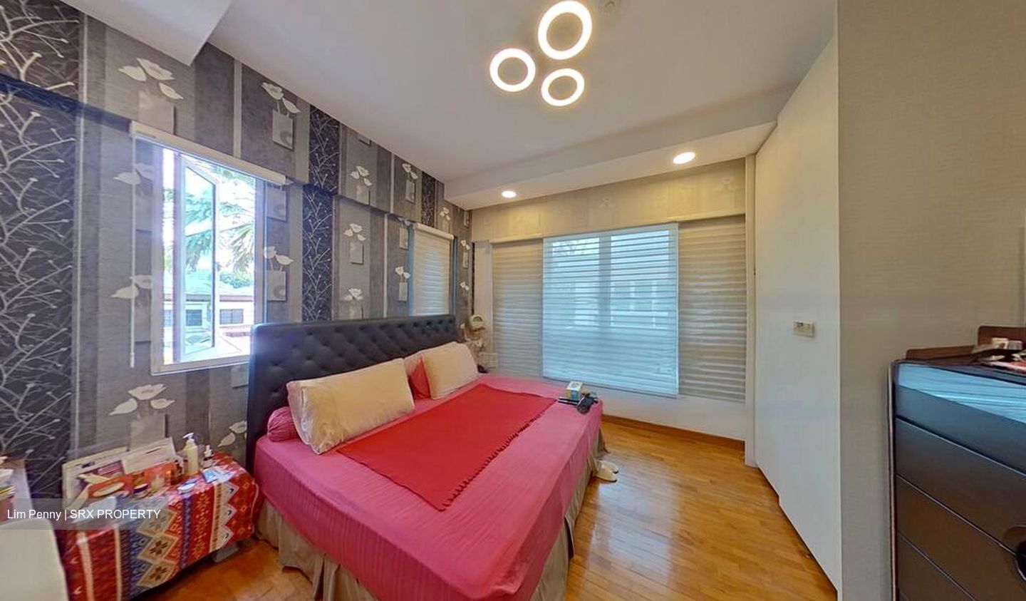 Changi South Lane (D16), Terrace #473624361